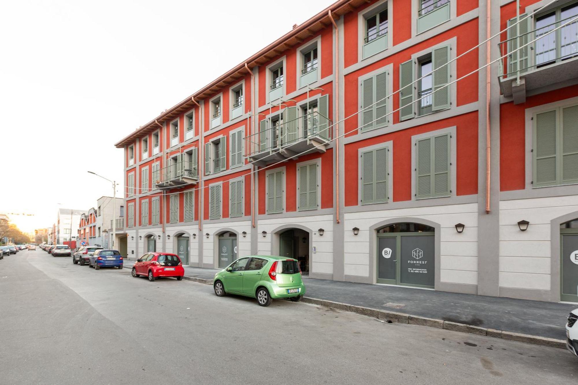 Modern In With Balcony Apartamento