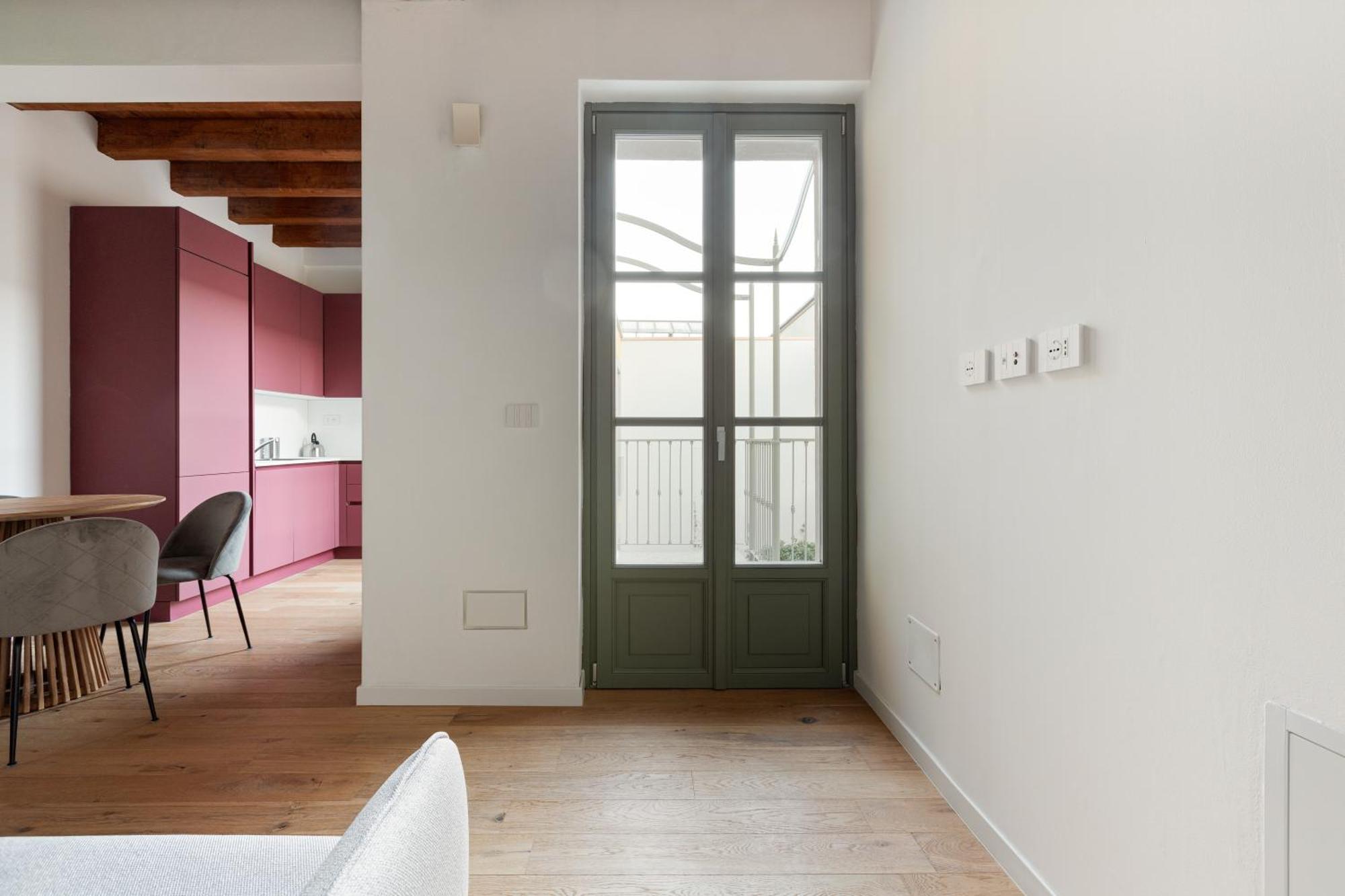 Apartamento Modern In With Balcony